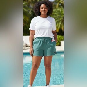 Classic WOMENS 3XL REEBOK COTTON
TEAL ACTIVE GYM
Elastic way drawstring shorts